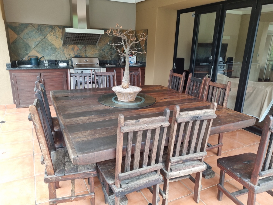 3 Bedroom Property for Sale in Safari Gardens North West